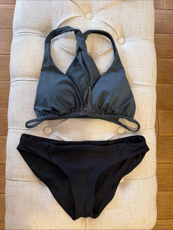 BECCA Other - Victoria’s Secret/BECCA Gray Halter Top L Black Hipster Bottoms S Two-Piece Swim